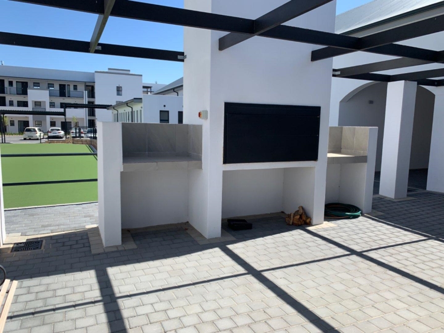 2 Bedroom Property for Sale in Buhrein Western Cape